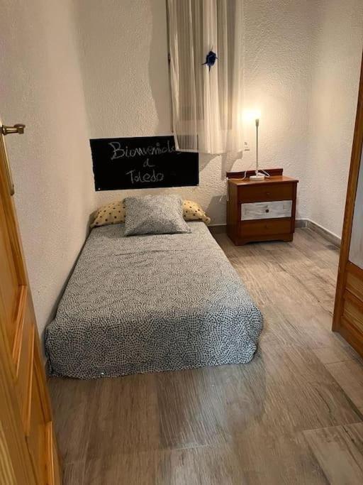Apartamento En Toledo Capital Leilighet Eksteriør bilde